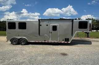 New Horse Trailer