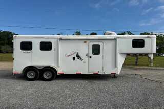 Used Horse Trailer