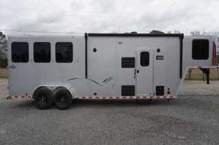 New Horse Trailer