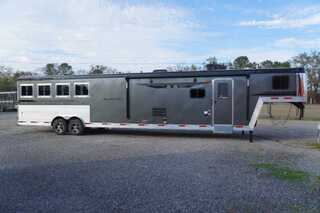 New Horse Trailer